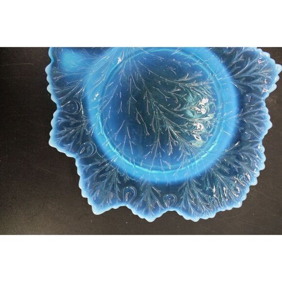 vintage Fenton Art Opalescent Glass Blue Plate 8" Leaf - Picture 6 of 6